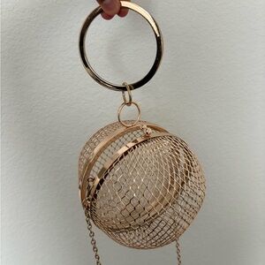 Elegant Gold Mesh Evening Bag